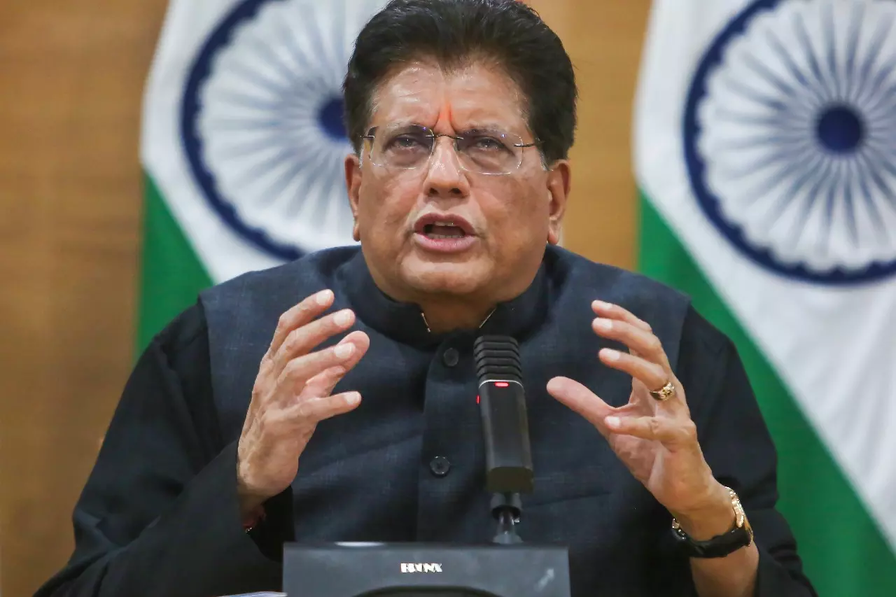 Piyush Goyal बोले, अंतरिम अमेरिकी समझौता भारतीय एक्सपोर्ट को बड़ा मौका देगा Piyush Goyal बोले, अंतरिम अमेरिकी समझौता भारतीय एक्सपोर्ट को बड़ा मौका देगा