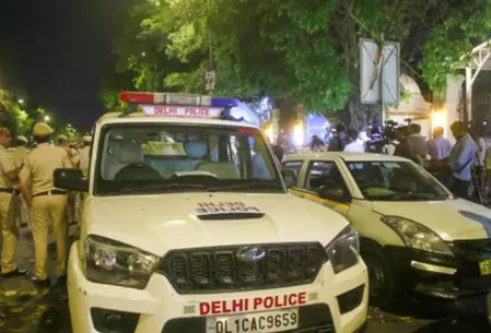 संदिग्ध परिस्थितियों में महिला का शव मिला, इस दृश्य को देखकर परिजन स्तब्ध... संदिग्ध परिस्थितियों में महिला का शव मिला, इस दृश्य को देखकर परिजन स्तब्ध...