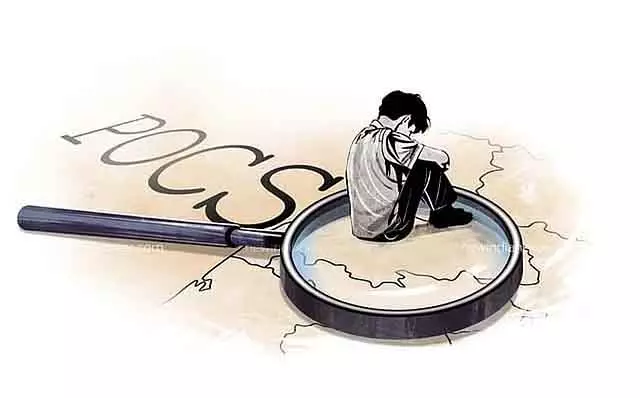 Chikkaballapura : 10वीं क्लास की छात्रा प्रेग्नेंट, आरोपी गिरफ्तार Chikkaballapura : 10वीं क्लास की छात्रा प्रेग्नेंट, आरोपी गिरफ्तार