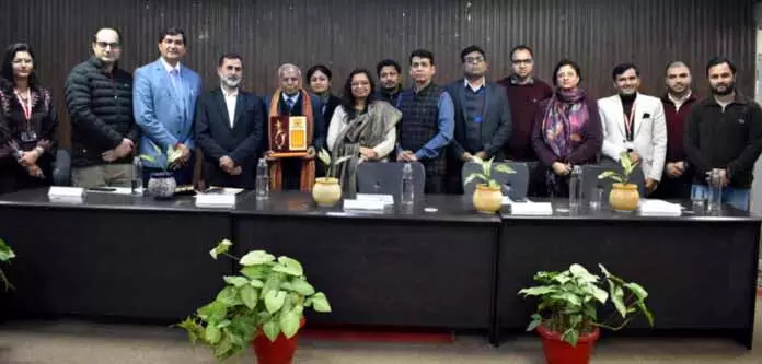 CUJ ने विकसित भारत 2047 के लिए स्किल इकोसिस्टम पर एक्सपर्ट लेक्चर का आयोजन किया CUJ ने विकसित भारत 2047 के लिए स्किल इकोसिस्टम पर एक्सपर्ट लेक्चर का आयोजन किया