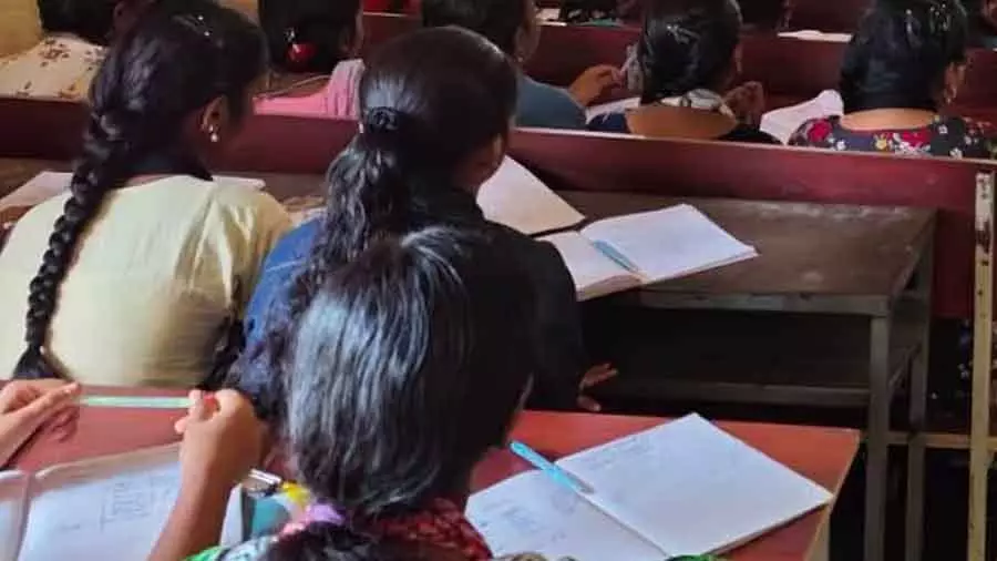 SSLC के नतीजे बेहतर करने के लिए ग्राम पंचायत ने हाथ मिलाया SSLC के नतीजे बेहतर करने के लिए ग्राम पंचायत ने हाथ मिलाया
