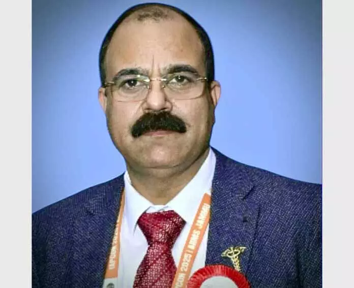 डॉ. लाहौरी ने ISSPCON में एडवांस्ड वर्टेब्रोप्लास्टी तकनीकें दिखाईं डॉ. लाहौरी ने ISSPCON में एडवांस्ड वर्टेब्रोप्लास्टी तकनीकें दिखाईं