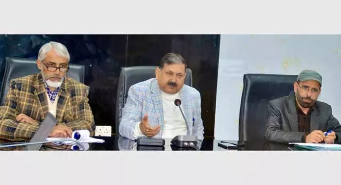 DDC Poonch ने कैपेक्स बजट और सीएसएस के तहत प्रगति की समीक्षा की DDC Poonch ने कैपेक्स बजट और सीएसएस के तहत प्रगति की समीक्षा की
