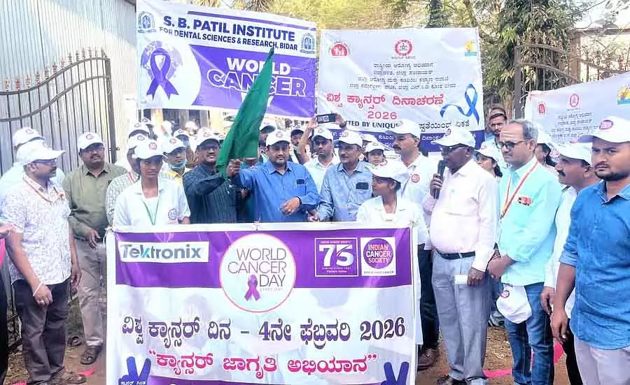 हर साल 9 लाख लोग कैंसर से मरते हैं: Dr. Kiran Patil हर साल 9 लाख लोग कैंसर से मरते हैं: Dr. Kiran Patil