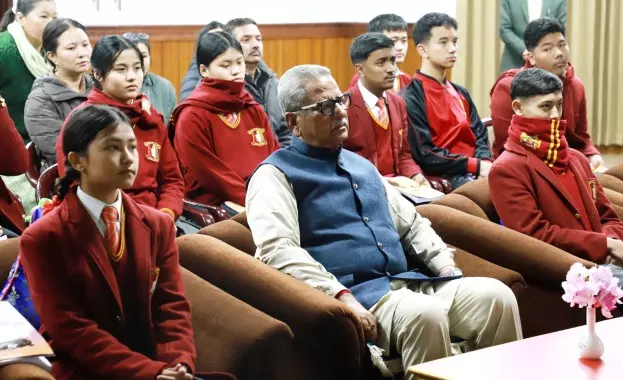 Sikkim के छात्र लोक भवन में पीएम मोदी की परीक्षा पे चर्चा 2026 स्क्रीनिंग में शामिल हुए Sikkim के छात्र लोक भवन में पीएम मोदी की परीक्षा पे चर्चा 2026 स्क्रीनिंग में शामिल हुए