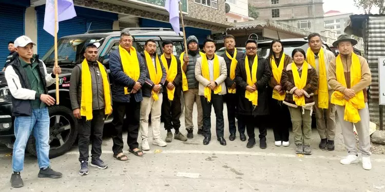Sikkim के प्रकृतिवादी अरुणाचल प्रदेश में ईगलनेस्ट बर्ड फेस्टिवल में हिस्सा लेंगे Sikkim के प्रकृतिवादी अरुणाचल प्रदेश में ईगलनेस्ट बर्ड फेस्टिवल में हिस्सा लेंगे