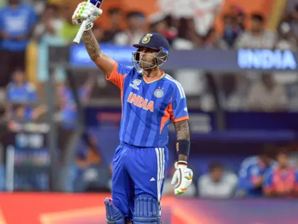 T20 वर्ल्ड कप: USA के खिलाफ भारत के संघर्ष के बीच सूर्यकुमार ने शानदार फिफ्टी T20 वर्ल्ड कप: USA के खिलाफ भारत के संघर्ष के बीच सूर्यकुमार ने शानदार फिफ्टी