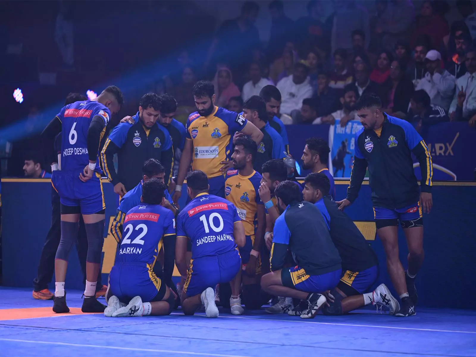 रोहतक रॉयल्स ने पानीपत पैंथर्स को 43-36 से हराकर KCL फाइनल में प्रवेश किया रोहतक रॉयल्स ने पानीपत पैंथर्स को 43-36 से हराकर KCL फाइनल में प्रवेश किया