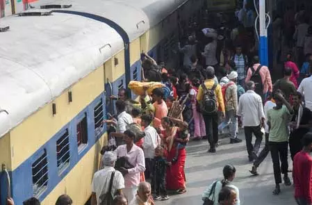 पूर्वोत्तर में रेलवे नई अंडरग्राउंड रेल लाइन बनाएगा, बढ़ेगी कनेक्टिविटी पूर्वोत्तर में रेलवे नई अंडरग्राउंड रेल लाइन बनाएगा, बढ़ेगी कनेक्टिविटी