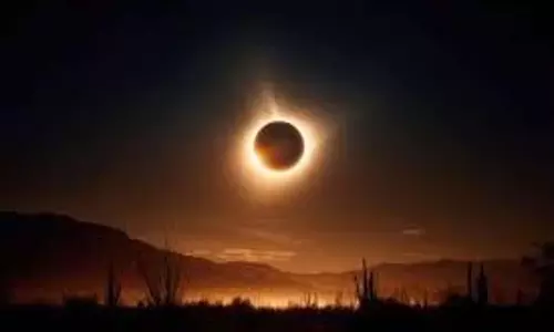 Surya Grahan 2026: सूर्य ग्रहण के बाद घर की शुद्धि के लिए अपनाएं ये उपाय Surya Grahan 2026: सूर्य ग्रहण के बाद घर की शुद्धि के लिए अपनाएं ये उपाय