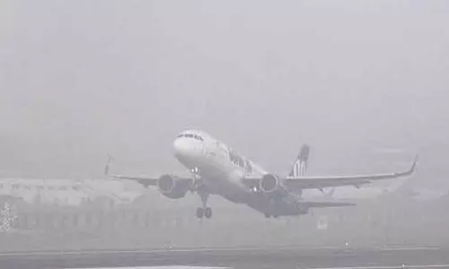 Chennai में घना कोहरा: फ्लाइट्स डायवर्ट की गई Chennai में घना कोहरा: फ्लाइट्स डायवर्ट की गई