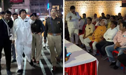 Indore : व्यापारियों ने राजवाड़ा में ट्रैफिक जाम के कारणों को बताया; पुलिस ने कार्रवाई का वादा किया Indore : व्यापारियों ने राजवाड़ा में ट्रैफिक जाम के कारणों को बताया; पुलिस ने कार्रवाई का वादा किया
