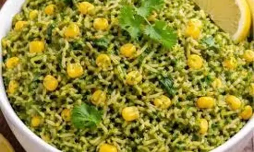 Palak Corn Rice: लंच में बनाएं टेस्टी और रंग-बिरंगी पालक कॉर्न राइस Palak Corn Rice: लंच में बनाएं टेस्टी और रंग-बिरंगी पालक कॉर्न राइस