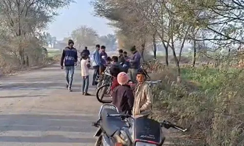मानवता शर्मसार, कन्या भ्रूण मिलने से हड़कंप मानवता शर्मसार, कन्या भ्रूण मिलने से हड़कंप