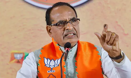 कांग्रेस किसानों को ग्लोबल मार्केट से जोड़ने में नाकाम रही : Shivraj Singh Chauhan कांग्रेस किसानों को ग्लोबल मार्केट से जोड़ने में नाकाम रही : Shivraj Singh Chauhan