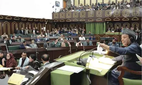 Jammu -Kashmir विधानसभा में बजट पर बहस शुरू हुई