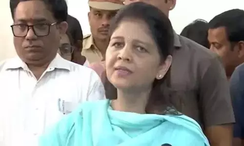 शिखा गोयल ने FSL आग दुर्घटना की अफवाहों पर सफाई दी शिखा गोयल ने FSL आग दुर्घटना की अफवाहों पर सफाई दी