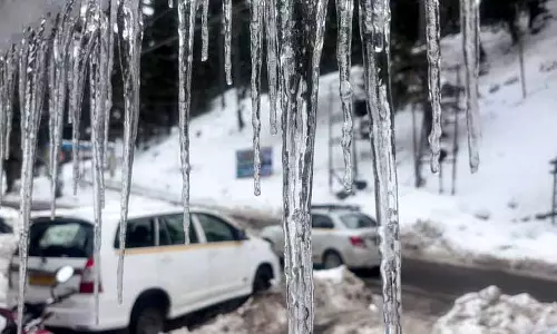 Himachal: कल से एक और बर्फबारी का दौर आने की संभावना Himachal: कल से एक और बर्फबारी का दौर आने की संभावना