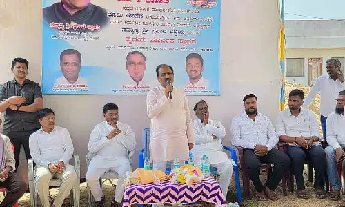 झुग्गीवासियों को अधिकार दिलाने के लिए प्रतिबद्ध : MLA Abbayya