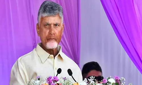 Andhra CM ने सरकारी आश्रम हॉस्टल में फूड पॉइज़निंग की घटना की जांच के आदेश दिए Andhra CM ने सरकारी आश्रम हॉस्टल में फूड पॉइज़निंग की घटना की जांच के आदेश दिए