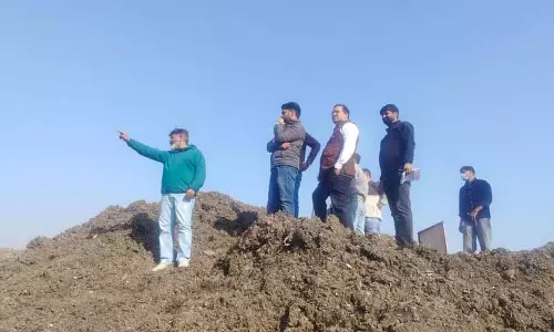स्वच्छ सर्वेक्षण से पहले Panchkula MC कमिश्नर ने वेस्ट प्रोसेसिंग फैसिलिटी का निरीक्षण किया स्वच्छ सर्वेक्षण से पहले Panchkula MC कमिश्नर ने वेस्ट प्रोसेसिंग फैसिलिटी का निरीक्षण किया