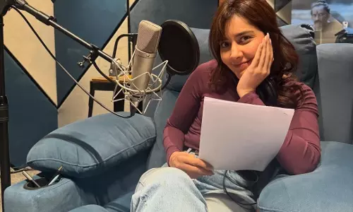 Raashi Khanna ने उस्ताद भगत सिंह के लिए डबिंग शुरू की