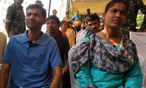 Odisha: माओवादी नेता ने साथी से लोकतंत्र अपनाने की अपील की