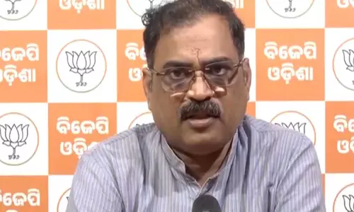 ओडिशा राज्य BJP उपाध्यक्ष जतिन मोहंती ने अमेरिका-भारत अंतरिम व्यापार समझौते पर यह बात कही ओडिशा राज्य BJP उपाध्यक्ष जतिन मोहंती ने अमेरिका-भारत अंतरिम व्यापार समझौते पर यह बात कही