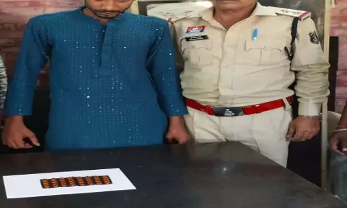 रायपुर में अवैध नशीली गोली बेचने वाला गौरव राधवानी गिरफ्तार