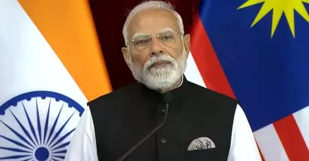 आंतकवाद पर कोई दोहरा मापदंड नहीं और कोई समझौता नहीं: मलेशिया में बोले पीएम मोदी आंतकवाद पर कोई दोहरा मापदंड नहीं और कोई समझौता नहीं: मलेशिया में बोले पीएम मोदी