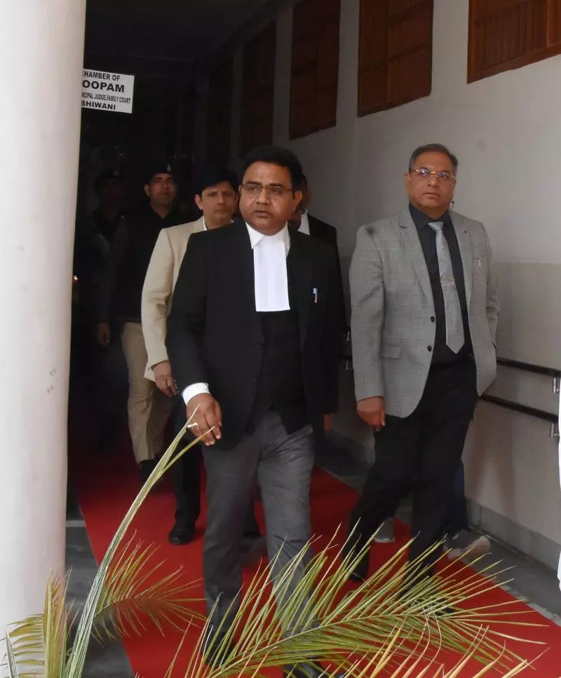 HC जज ने भिवानी कोर्ट कॉम्प्लेक्स का निरीक्षण किया HC जज ने भिवानी कोर्ट कॉम्प्लेक्स का निरीक्षण किया