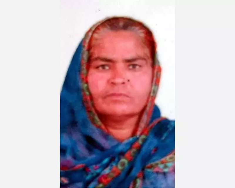 होशियारपुर में रिटायर्ड ASI की पत्नी की गोली मारकर हत्या होशियारपुर में रिटायर्ड ASI की पत्नी की गोली मारकर हत्या
