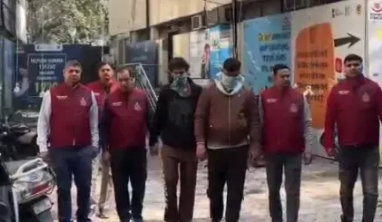 100 करोड़ के डिजिटल अरेस्ट स्कैम का पर्दाफाश, दो लोग गिरफ्तार 100 करोड़ के डिजिटल अरेस्ट स्कैम का पर्दाफाश, दो लोग गिरफ्तार
