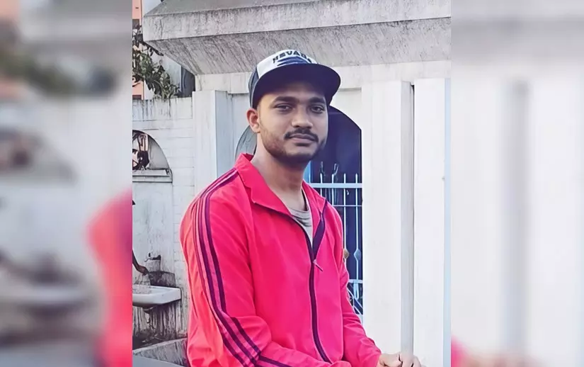 मेडिकल छात्र ने घर में फांसी लगाकर की आत्महत्या, परिवार के लोगों का क्या कहना है? मेडिकल छात्र ने घर में फांसी लगाकर की आत्महत्या, परिवार के लोगों का क्या कहना है?