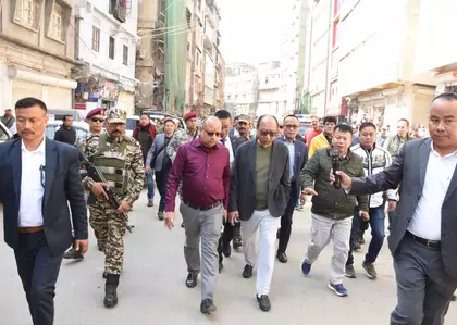 मणिपुर CM का निर्देश: इम्फाल के बाजारों में विकास कार्यों को बढ़ाए गति मणिपुर CM का निर्देश: इम्फाल के बाजारों में विकास कार्यों को बढ़ाए गति