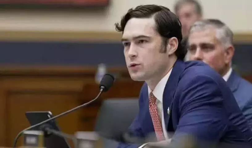 अमेरिकी सांसद Brandon Gill की इस्लामीकरण वाली टिप्पणी से विवाद खड़ा हो गया अमेरिकी सांसद Brandon Gill की इस्लामीकरण वाली टिप्पणी से विवाद खड़ा हो गया