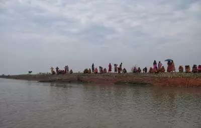 सुंदरबन में रॉयल बंगाल टाइगर के हमले में मछुआरे की मौत, दो दिन बाद मिला शव सुंदरबन में रॉयल बंगाल टाइगर के हमले में मछुआरे की मौत, दो दिन बाद मिला शव