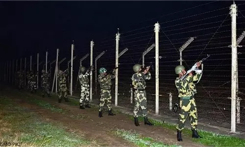 Jammu-Kashmir:सीमा में अवैध रूप से घुसपैठ की कोशिश, BSF ने घुसपैठिए को दबोचा