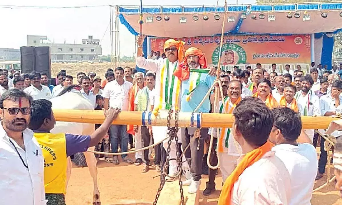 Telangana: कांग्रेस नेता थिक्का वीरय्या स्वामी जत्था में शामिल हुए