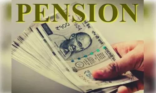Keonjhar में पेंशन योजना में गड़बड़ी; एक ही पंचायत में 200 से ज़्यादा फर्जी लाभार्थी मिले Keonjhar में पेंशन योजना में गड़बड़ी; एक ही पंचायत में 200 से ज़्यादा फर्जी लाभार्थी मिले