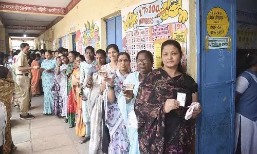 Maharashtra में जिला परिषद, पंचायत समिति चुनावों के लिए वोटों की गिनती जारी है Maharashtra में जिला परिषद, पंचायत समिति चुनावों के लिए वोटों की गिनती जारी है