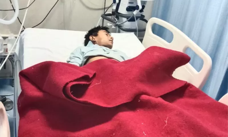 Assam: तिनसुकिया में कथित शारीरिक दंड के बाद छात्र की मौत, टीचर गिरफ्तार Assam: तिनसुकिया में कथित शारीरिक दंड के बाद छात्र की मौत, टीचर गिरफ्तार