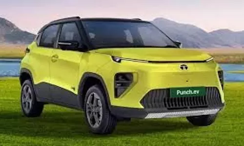 Tata Punch EV :लॉन्च से पहले ही नया फेसलिफ्ट सामने आया,जानिए कब होगी लॉन्च Tata Punch EV :लॉन्च से पहले ही नया फेसलिफ्ट सामने आया,जानिए कब होगी लॉन्च