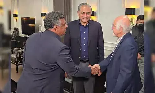 पाकिस्तान ने भारत के खिलाफ मैच का बॉयकॉट करने से बचने के लिए ICC से तीन मांगें की पाकिस्तान ने भारत के खिलाफ मैच का बॉयकॉट करने से बचने के लिए ICC से तीन मांगें की