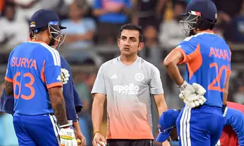 T20 World Cup 2026: कोच गौतम गंभीर ने टीम इंडिया के खिलाड़ियों के लिए एक खास डिनर होस्ट किया T20 World Cup 2026: कोच गौतम गंभीर ने टीम इंडिया के खिलाड़ियों के लिए एक खास डिनर होस्ट किया