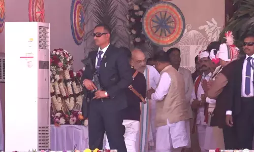 बस्तर पंडुम 2026 के समापन समारोह में शामिल हुए अमित शाह और विष्णुदेव साय बस्तर पंडुम 2026 के समापन समारोह में शामिल हुए अमित शाह और विष्णुदेव साय