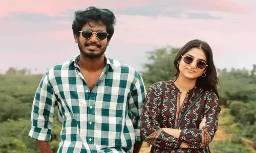 With Love Review: निराश रोमांटिक लोगों के लिए एक हल्की-फुल्की रोमांटिक कॉमेडी With Love Review: निराश रोमांटिक लोगों के लिए एक हल्की-फुल्की रोमांटिक कॉमेडी