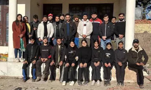 JKBD ने मुफ्त मेडिकल कैंप का आयोजन किया JKBD ने मुफ्त मेडिकल कैंप का आयोजन किया