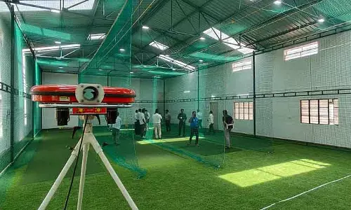 Belgaum : सरकारी स्कूल के बच्चों के लिए बॉक्स क्रिकेट ग्राउंड Belgaum : सरकारी स्कूल के बच्चों के लिए बॉक्स क्रिकेट ग्राउंड