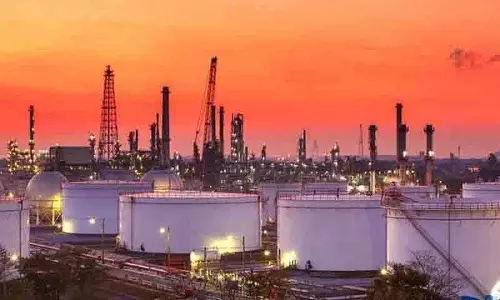 इंडियन ऑयल, BPCL और रिलायंस ने रूसी तेल के ऑफर ठुकराए; मार्च-अप्रैल के लिए कोई नया ऑर्डर नहीं इंडियन ऑयल, BPCL और रिलायंस ने रूसी तेल के ऑफर ठुकराए; मार्च-अप्रैल के लिए कोई नया ऑर्डर नहीं